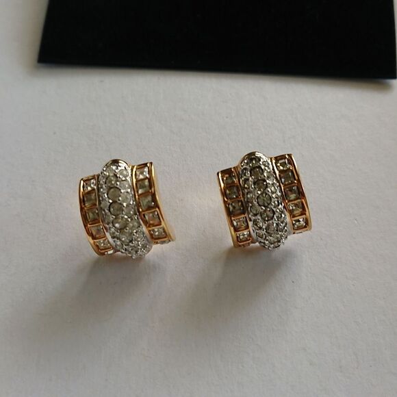 Swarovski crystal gold tone 3 layered earrings - Picture 4 of 4